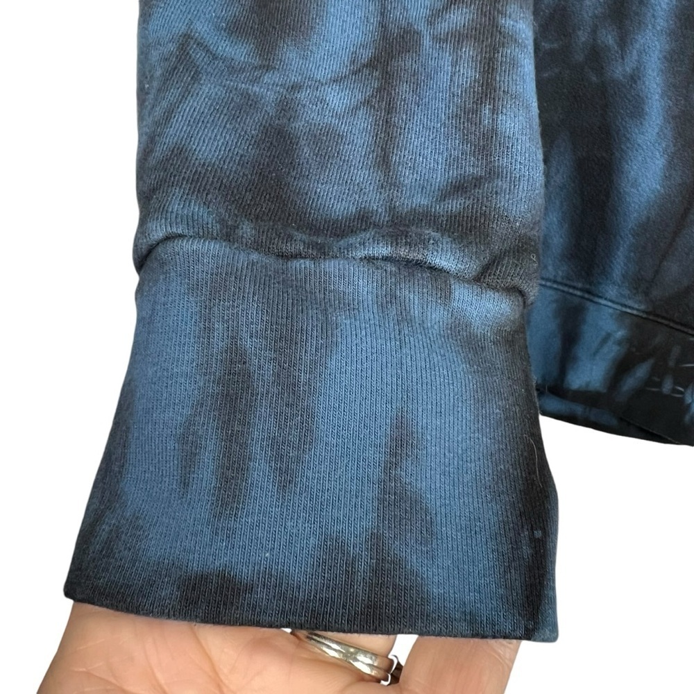 SUNDRY EVEREVE Black & Blue Tie Dye Crewneck Fleece Sweatshirt with zippers - Picture 4 of 7
